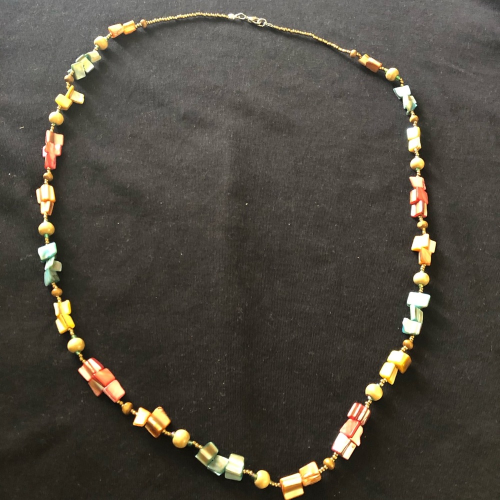 2 necklaces. - Picture 6 of 6